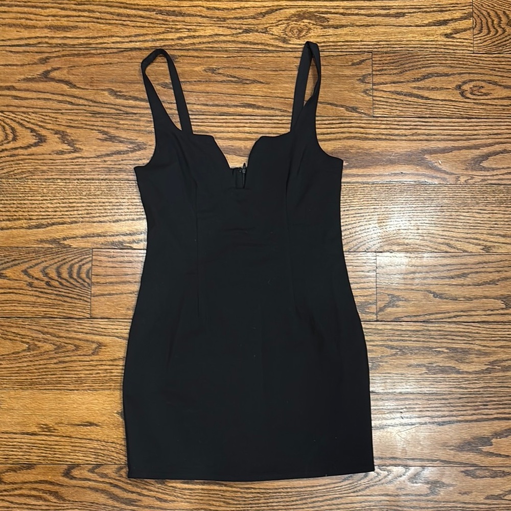 Superdown Black Mini Dress Sweetheart Neckline